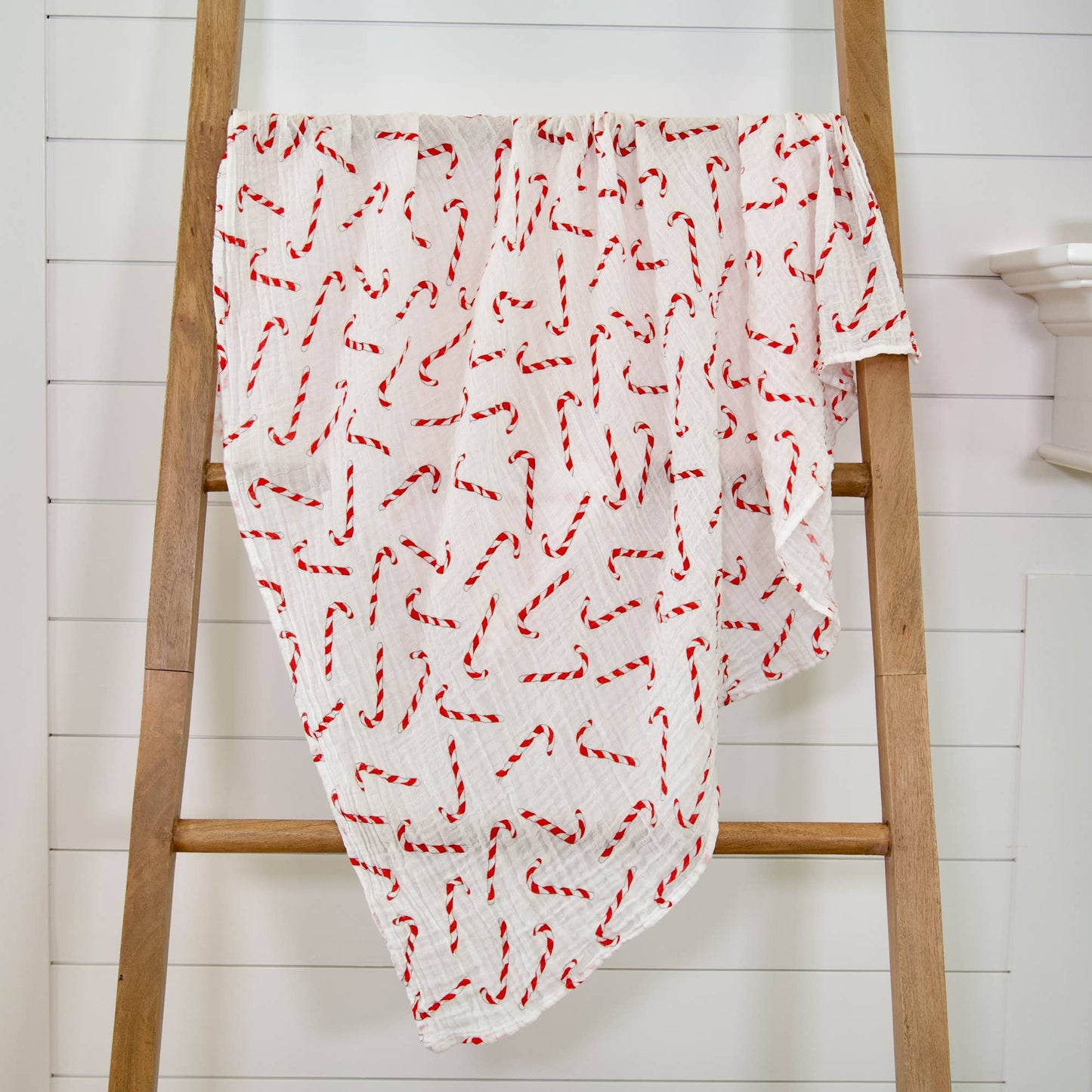 Candy Cane Cuddles Blanket