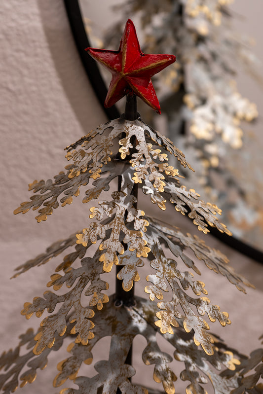 Snowflake Homestead Tree